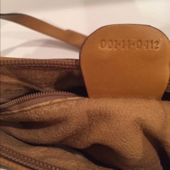 Authentic Vintage Gucci Crossbody - Picture 3 of 6